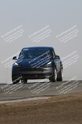 media/Oct-19-2025-Speed Ventures (Sun) [[a6e7fe67be]]/TC B/Session 1 (Grapevine)/